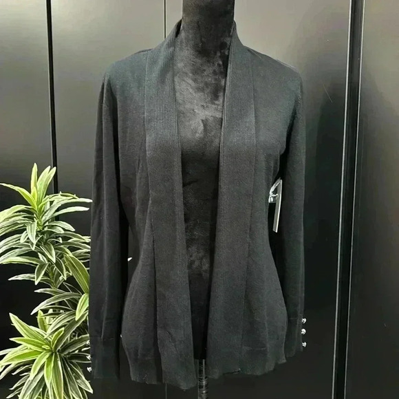 Madison + Hudson Knit,open front,mid length cardigan,silver button detail cuffs - Picture 1 of 11
